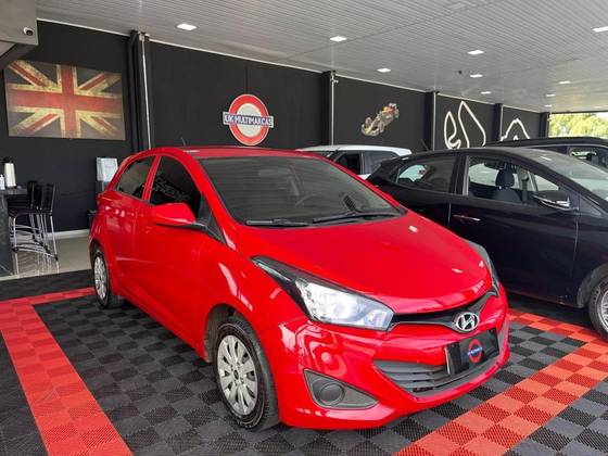 HYUNDAI HB20 1.0 COMFORT 12V FLEX 4P MANUAL HYUNDAI HB20 1.0 COMFORT 12V FLEX 4P MANUAL